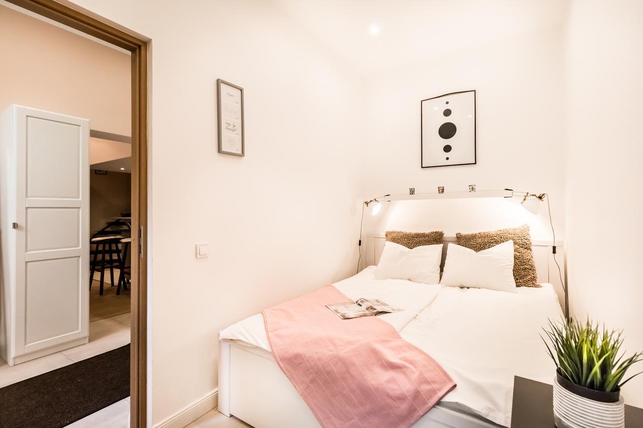 Bpr Paulay Cozy Apartment Budapest Luaran gambar